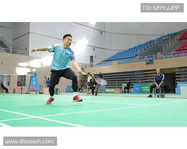 羽毛球的魅力与挑战:西安羽毛球队的反击之路探秘 羽毛球的魅力与挑战:西安羽毛球队的反击之路探秘