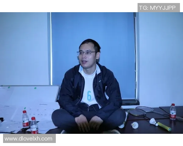 杭州羽毛球队与深圳羽毛球队赛后复盘团队协作的成功与不足分析