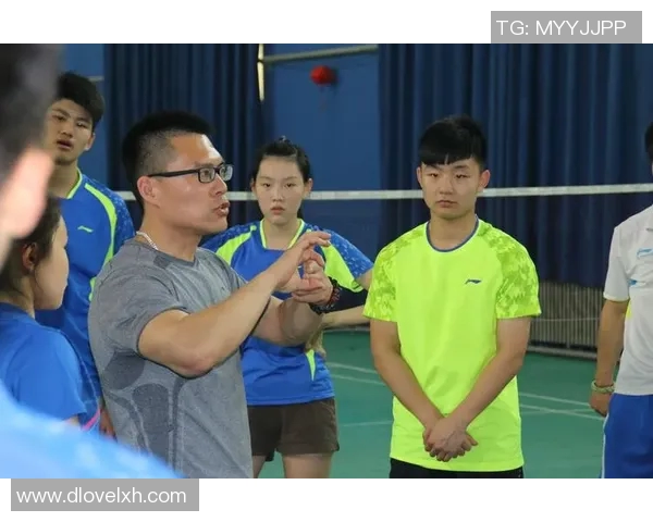 杭州羽毛球队节奏之争引发热议球迷与教练的观点碰撞