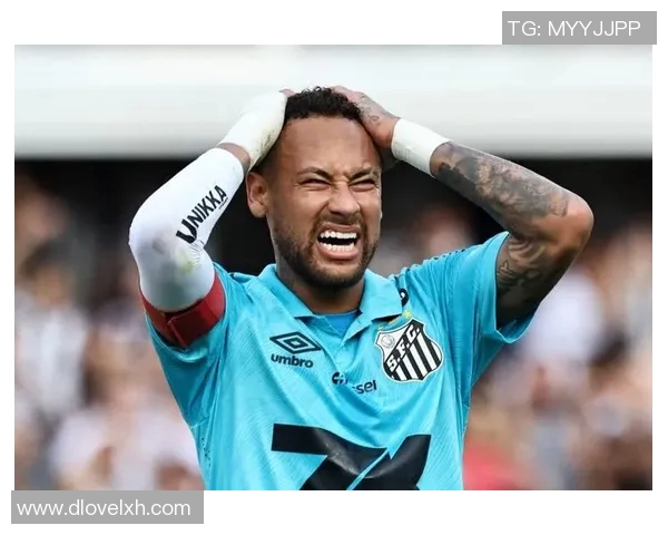 小黑巴西足球明星的真实身份揭秘及其辉煌成就分析